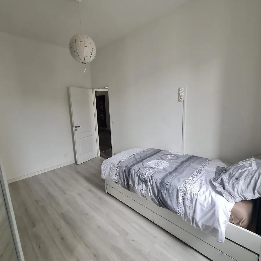 Appartement Tres Lumineux Porte De Saint-Cloud - F3 Avec Suite Parentale Paryż Apartament