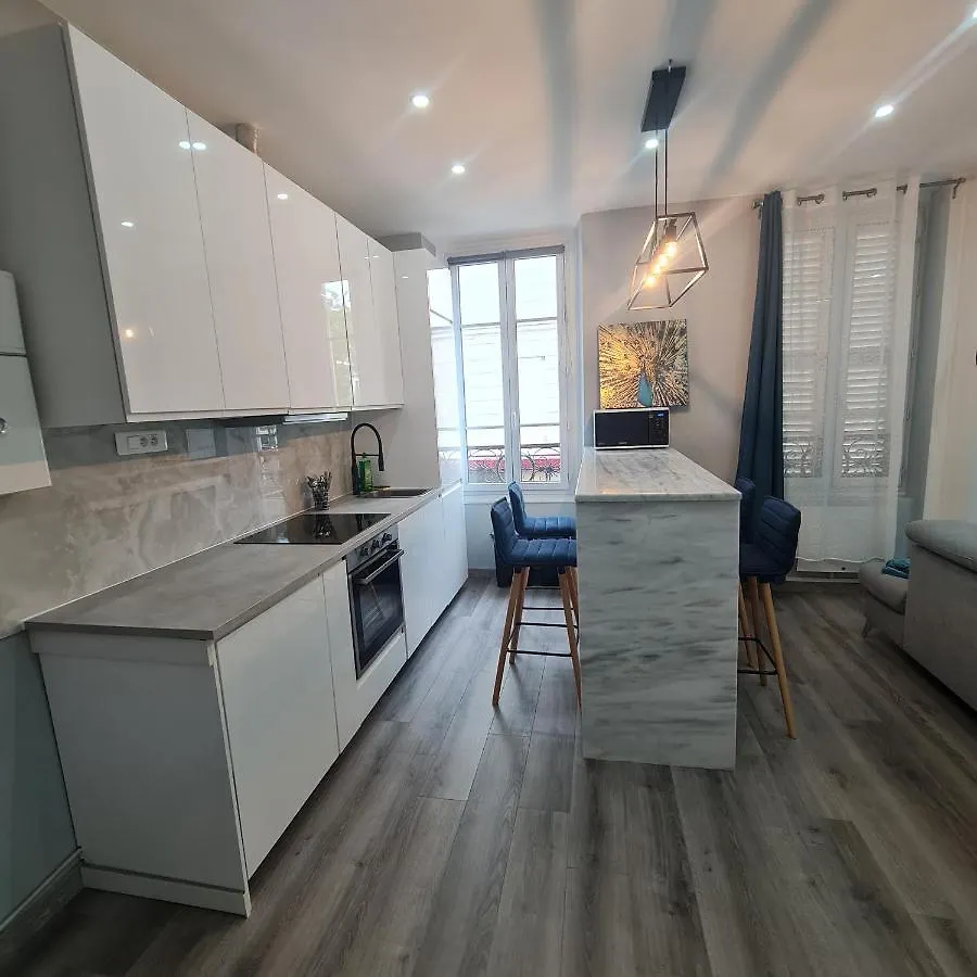 Διαμέρισμα Appartement Tres Lumineux Porte De Saint-Cloud - F3 Avec Suite Parentale Παρίσι